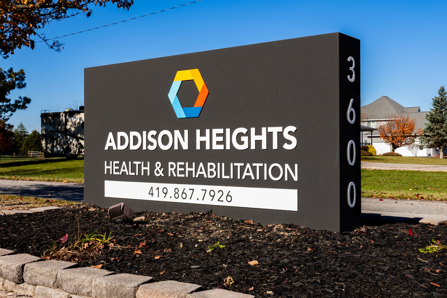 Addison Heights welcome sign